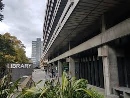 Image shows the University of Edinburgh main library